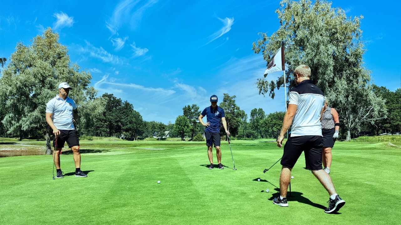 Saddleworth Golf Club Review: Unveiling the Truth 2024 2 Saddleworth Golf Club Review